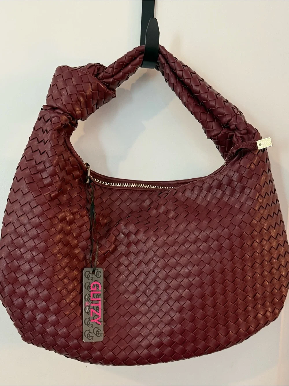 Woven Hobo Shoulder Bag in Burgundy